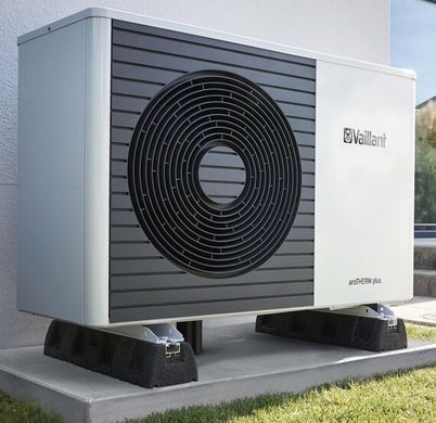 Pompa ciepła Vaillant aroTHERM plus VWL 35/6 A 230 V